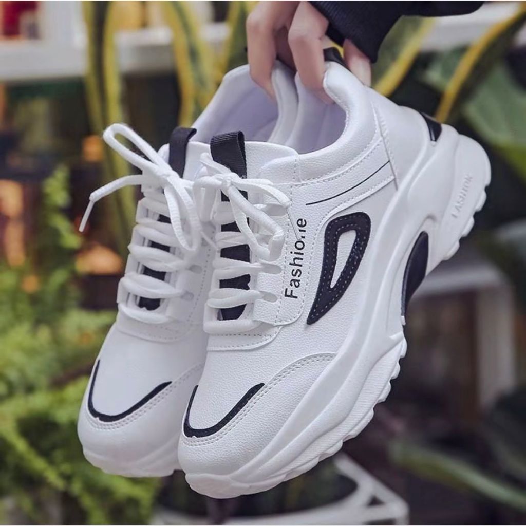 M3.STORE Sepatu Sneakers Fashion Wanita Terlaris Sepatu Kekinian Wanita Dewasa Sneakers Terbaru