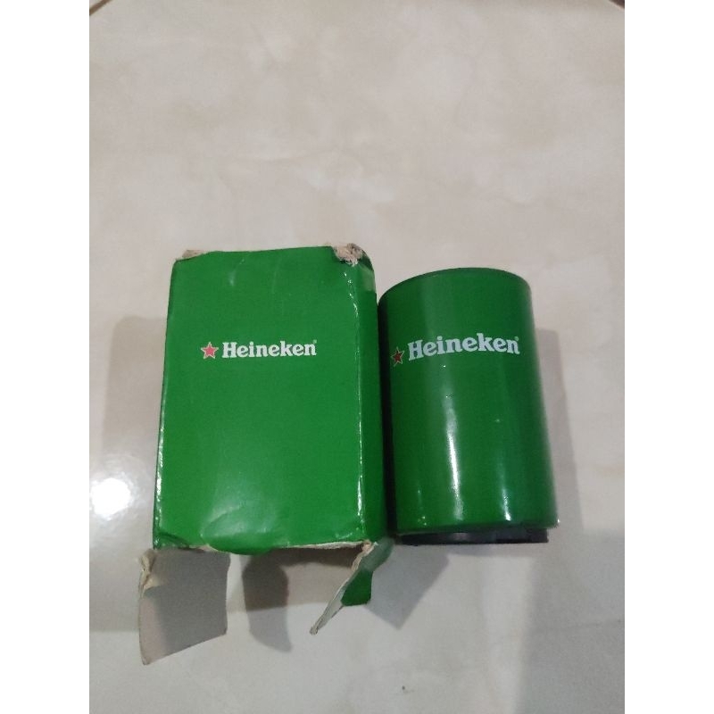 Pembuka Botol Heineken