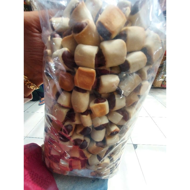 

nopia potong/kue pino 250g