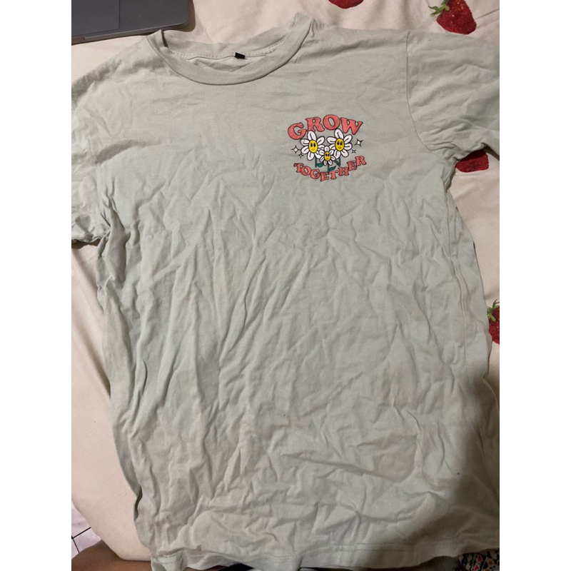 kaos bunga hijau mint