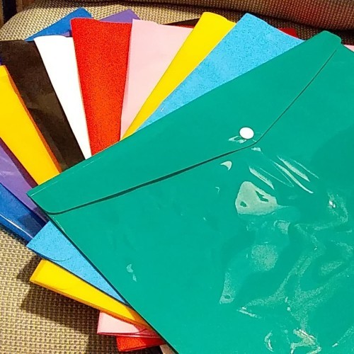 

(1PCS/1 BIJI) Map Plastik Polos Kancing 1/Map Kancing Solid