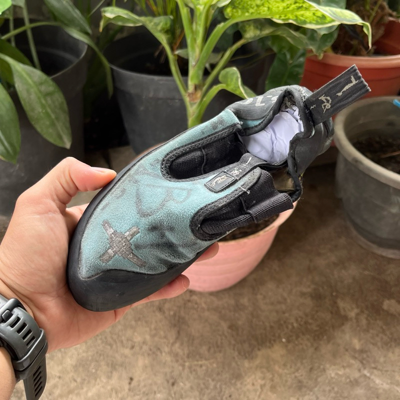 five ten climbing shoes size 37,5