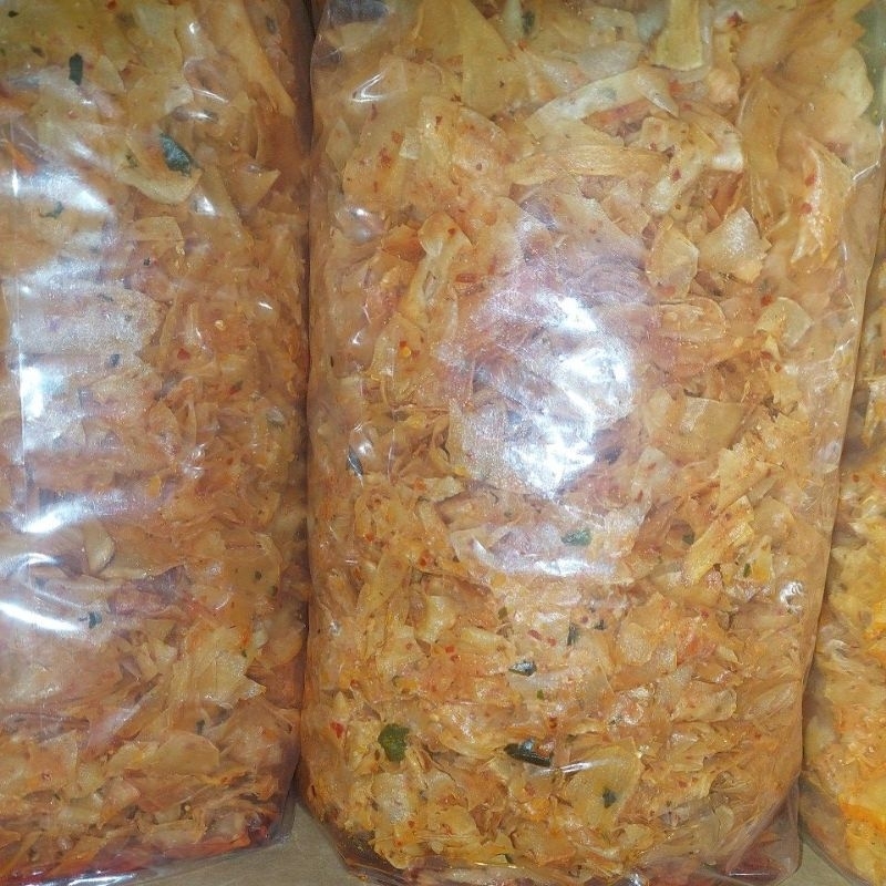 

Singkong kriwil pedas daun jeruk 1000gr