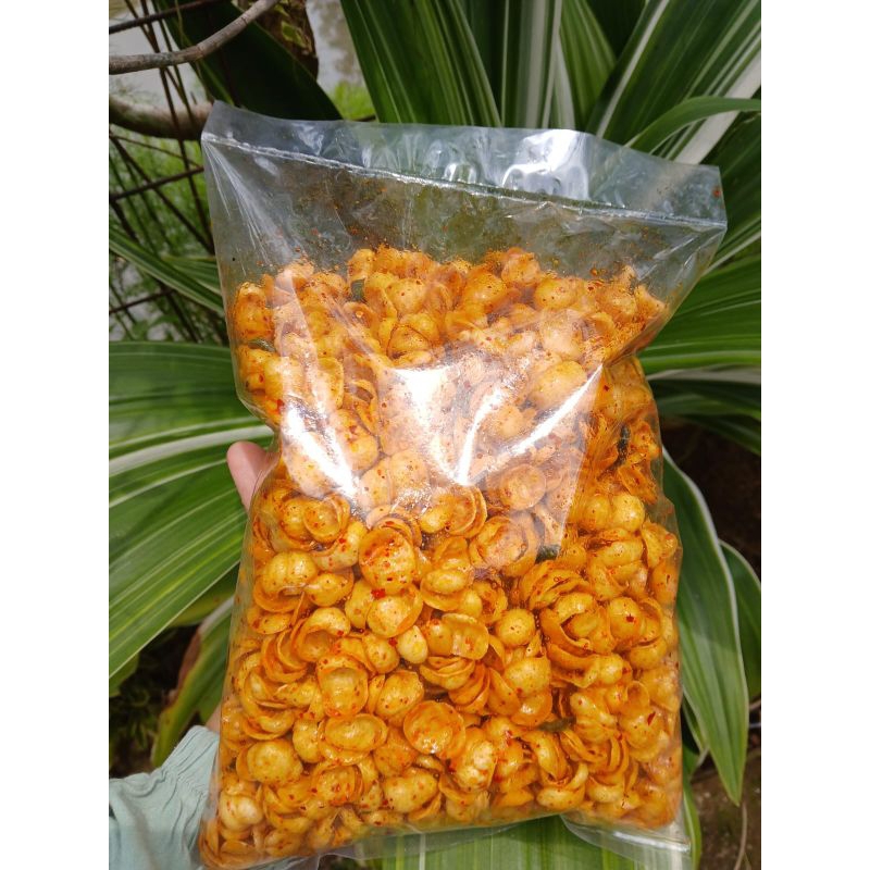 

Seblak Kerupuk Haremis Pedas Daun Jeruk 250 gr / kerupuk kerang