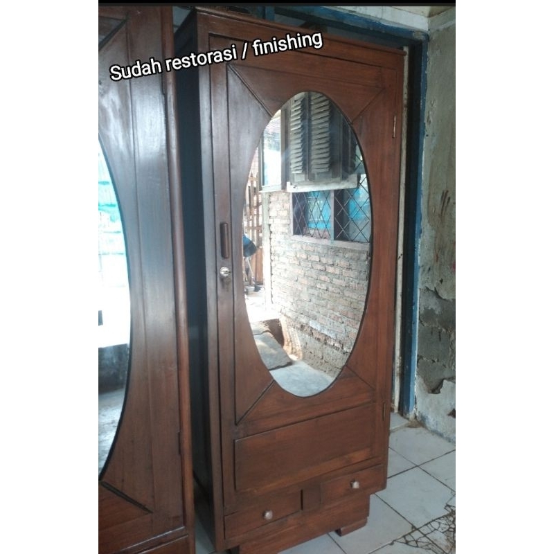 Lemari Jadul Mlinjon Cermin Oval
