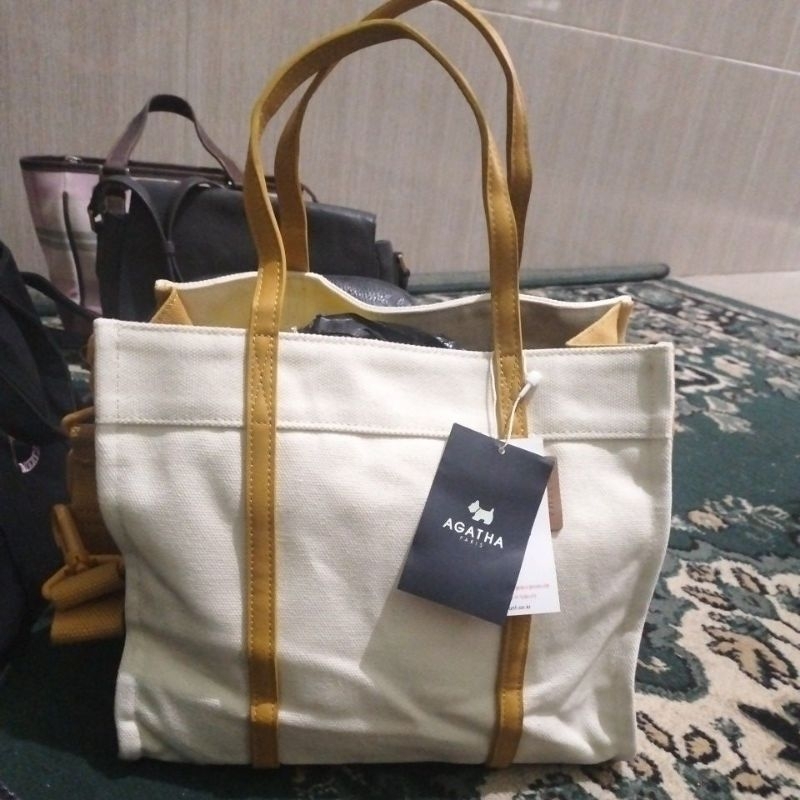 tas Agatha paris