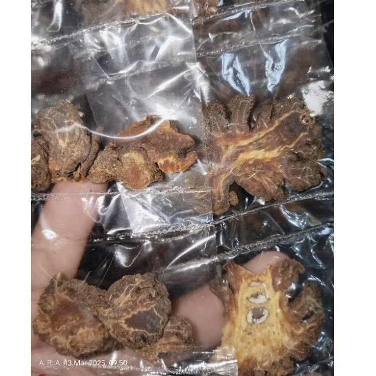 

Cuk ganti / kulit ganti ( Rempah masak ) 1 renteng isi 10