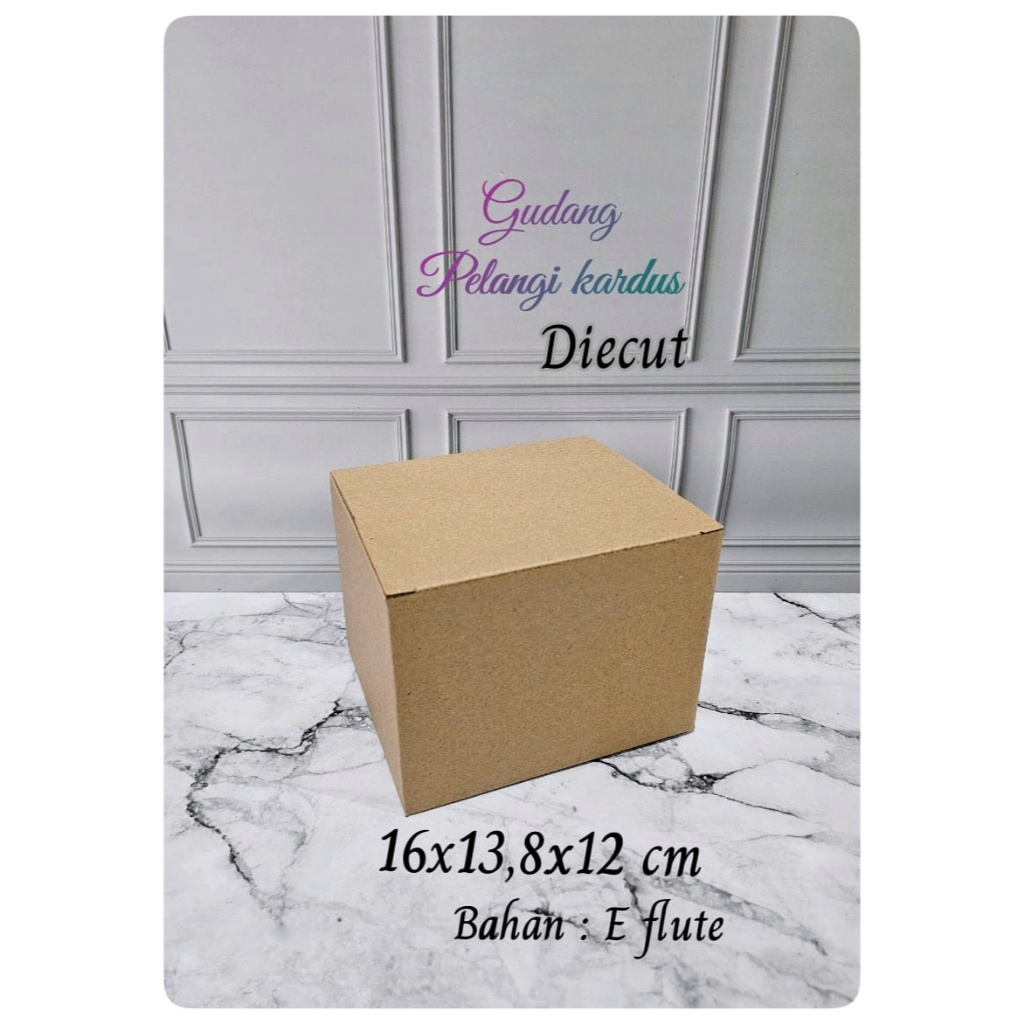 

Kardus karton Uk. 16x13,8x12 cm...Model diecut/pizza