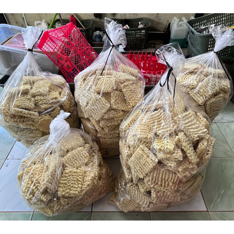 

Mie Kering Expired Mie BS Susu Kadaluarsa pakan ternak