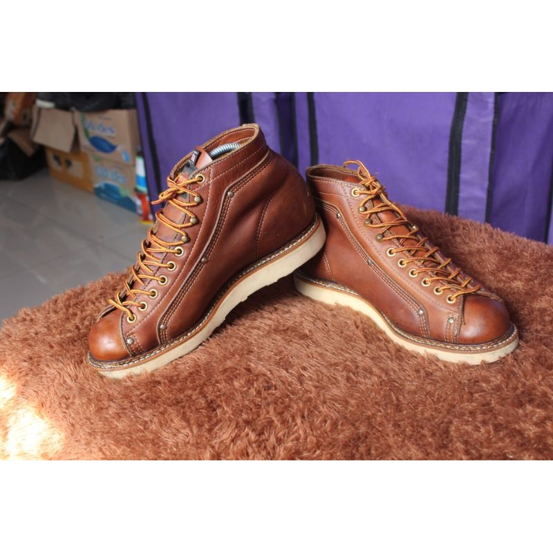 Sepatu hari raya mewah" Thorogood monkey boot" Kulit upper ganas tapak moctoe vibram size 7D 40 inso