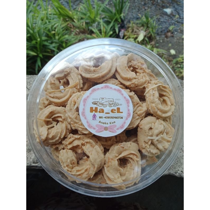 

Sagu Keju kemasan toples 250gr (ready stock)