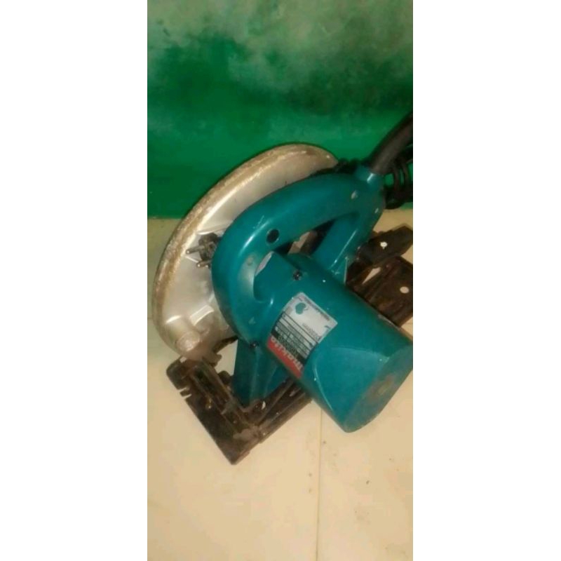 serkel 9" Makita Second 80%, normal tinggal pakai