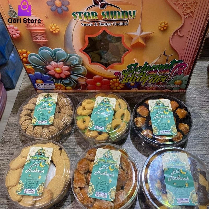 

Qori Store - Paket Kue Putra Matahari Toples Bulat / Parcel Kue Lebaran / Parcel Lebaran Parsel Lebaran / Hampers Lebaran