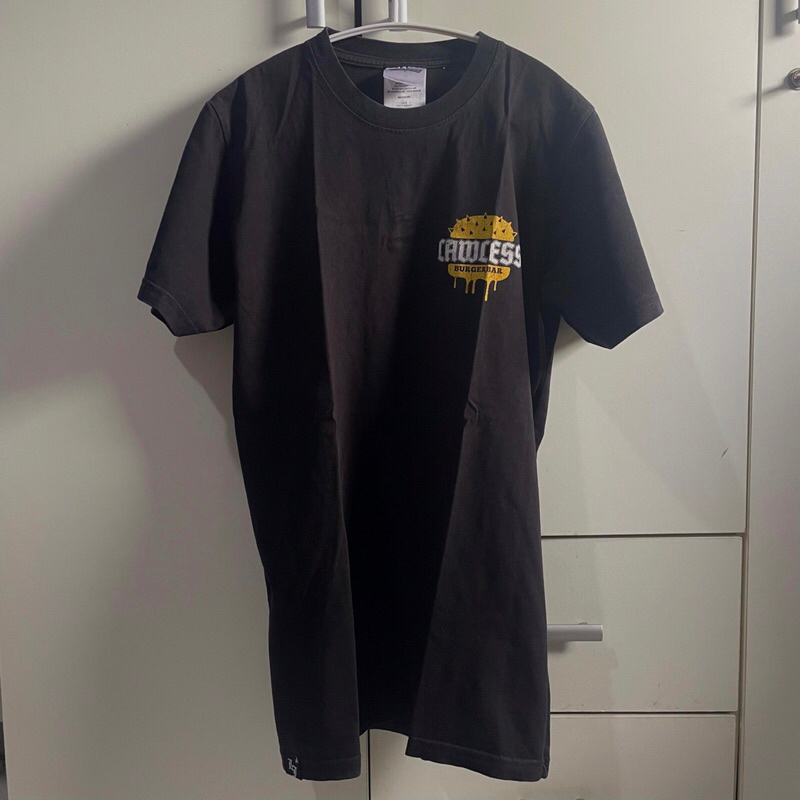 TSHIRT LAWLESS BURGERBAR (USED/BEKAS)