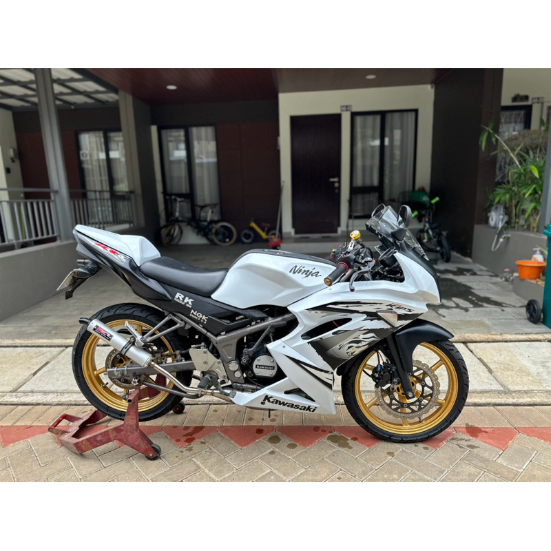 kawasaki ninja rr 2013 SE putih albino