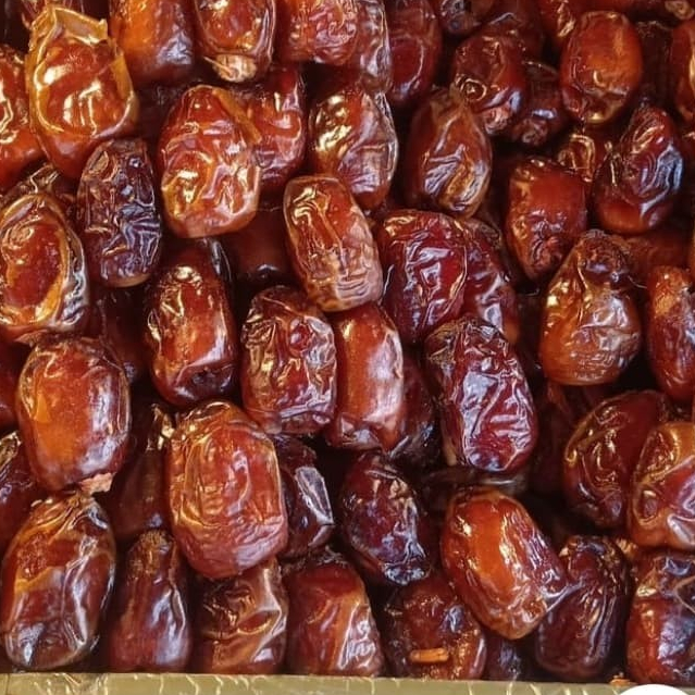 

PROMO 2 BUNGKUS KURMA MADU ASLI MEKAH 100 GRAM / KURMA MADU / KEMASAN SACHET