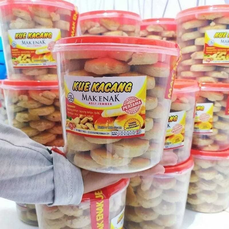 

Kue Kacang Asli Jember Mak Enak Toples 900g