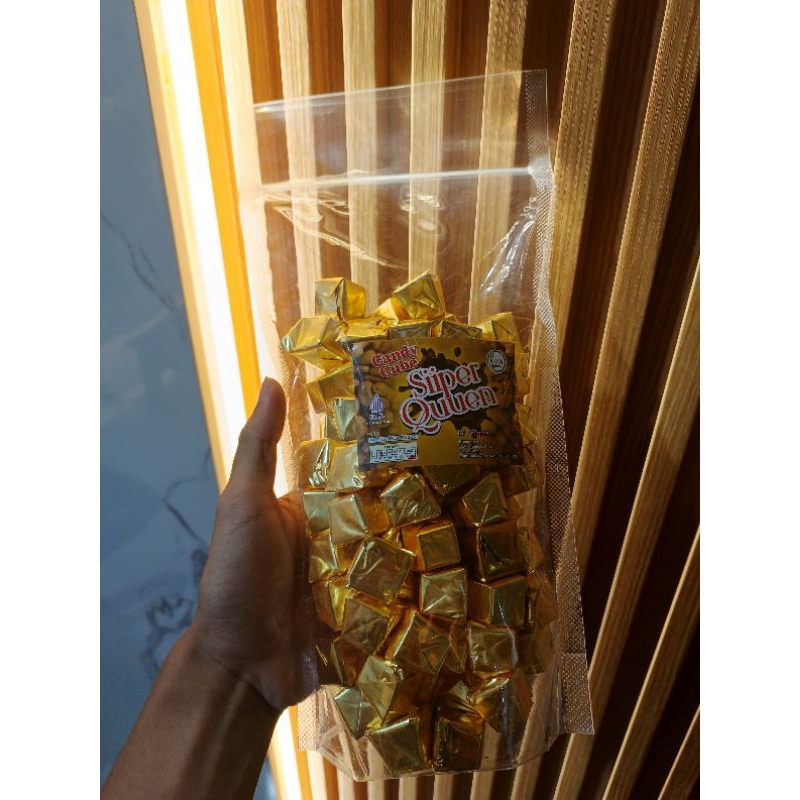 

cokelat piramid kiloan