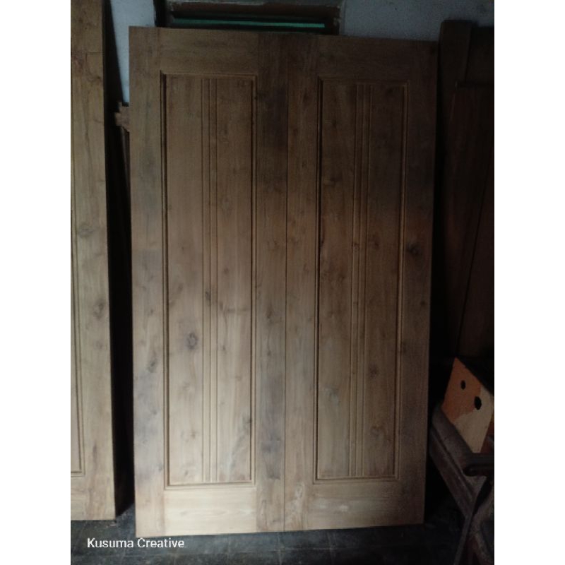 Pintu jati oven Kupu tarung