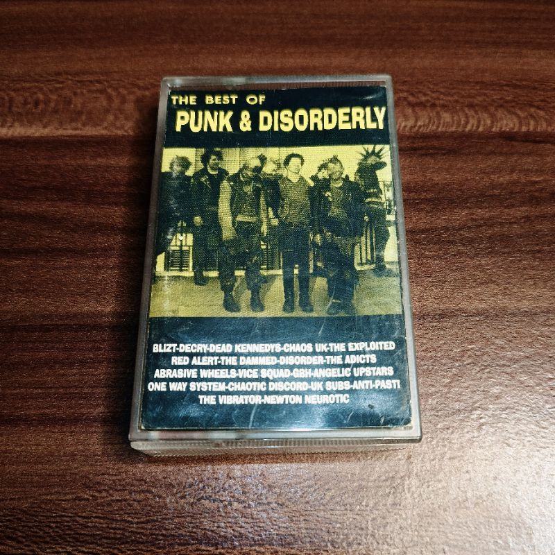 Kaset the Best of Punk & Disorderly [kompilasi dead kennedys, chaos uk, the exploited, uk-subs, the 