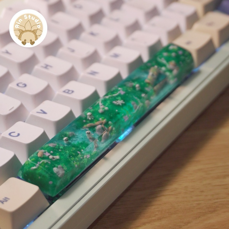 Artisan keycap resin clay spacebar kodama princes mononoke studio ghibli