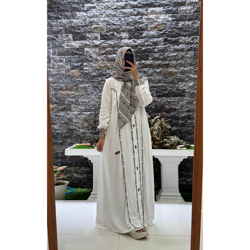 Dress Set Hijab Putih - Nadheefa Store