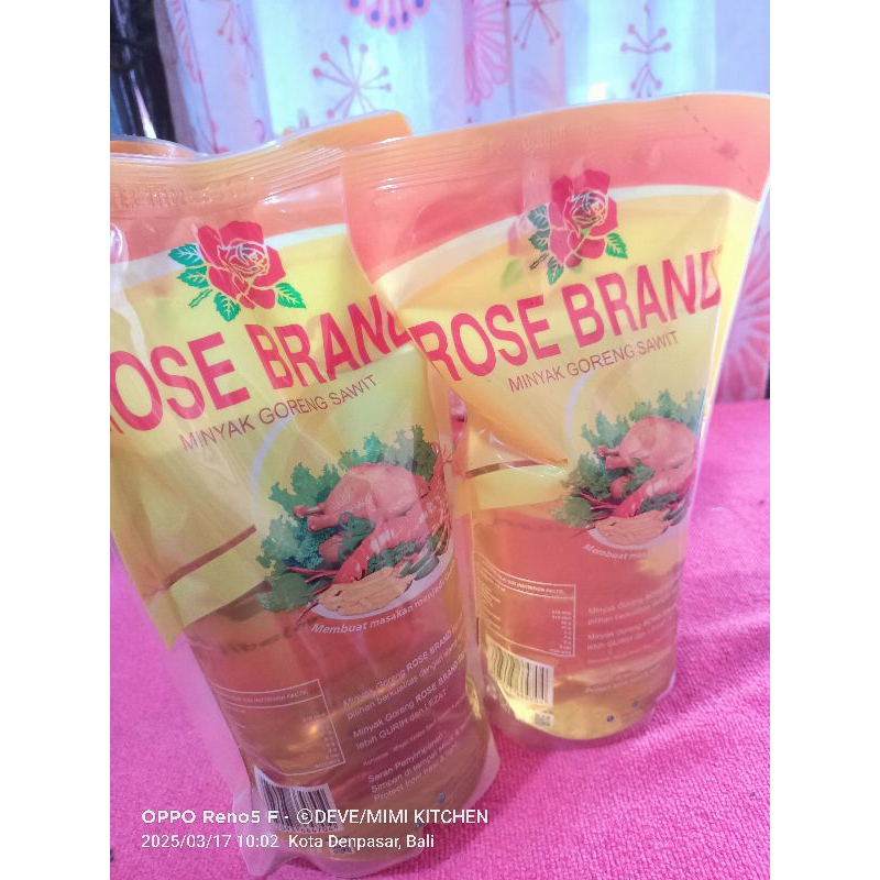 

Minyak goreng ROSE BRAND Refill pouch 1L