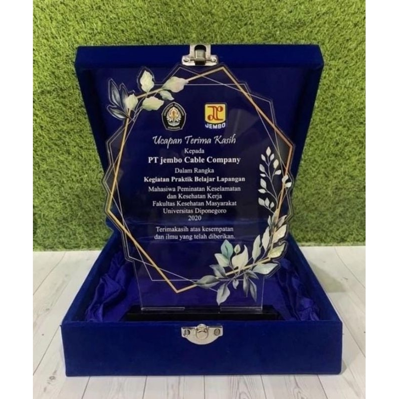 Piagam Akrilik/Plakat Akrilik 5mm