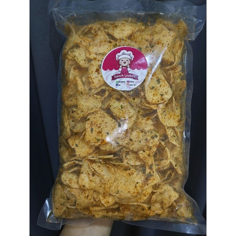 

KERIPIK BASRENG PEDAS SEDANG DAUN JERUK KEMSAN setengah kilo
