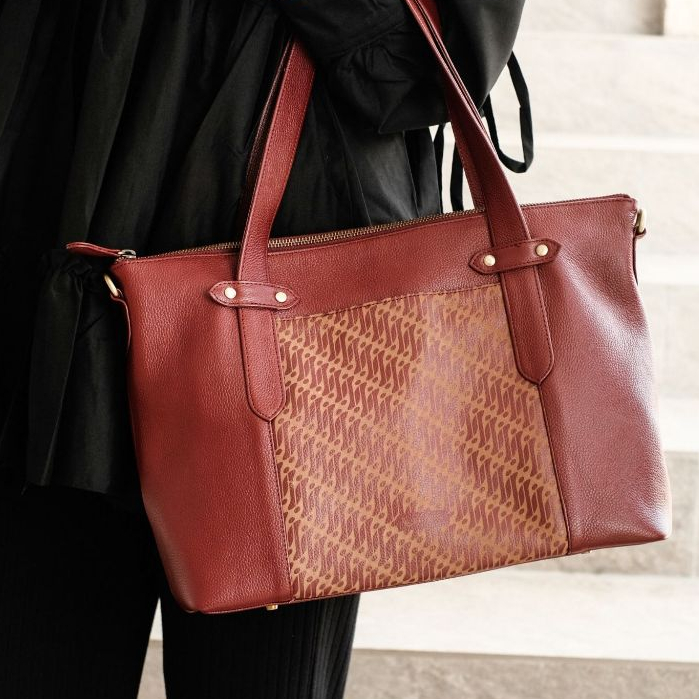 Leswan - Tas Tote Bag Kulit Asli Wanita Selempang Tali Pendek dan Panjang - Lolita Batik