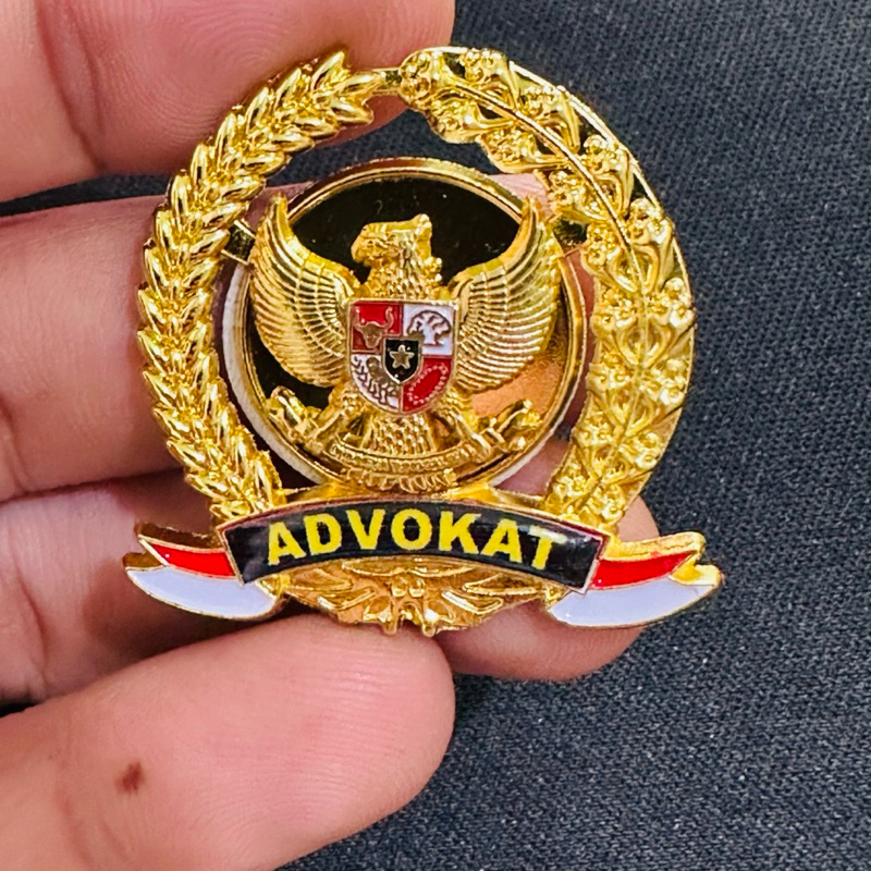 PIN ADVOKAT GARUDA