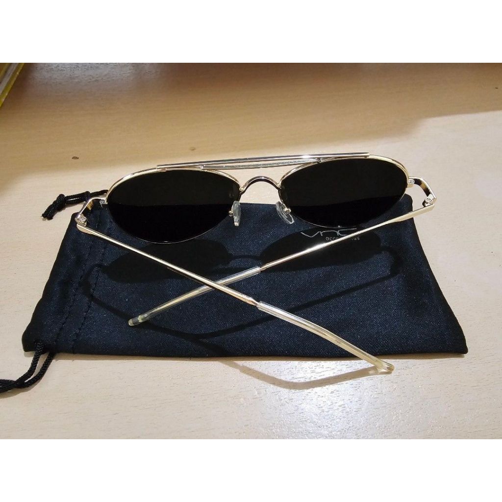 Kacamata rose gold mewah