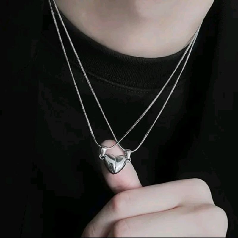 Kalung Rantai Couple Titanium Liontin Love Magnet Anti Karat & Luntur