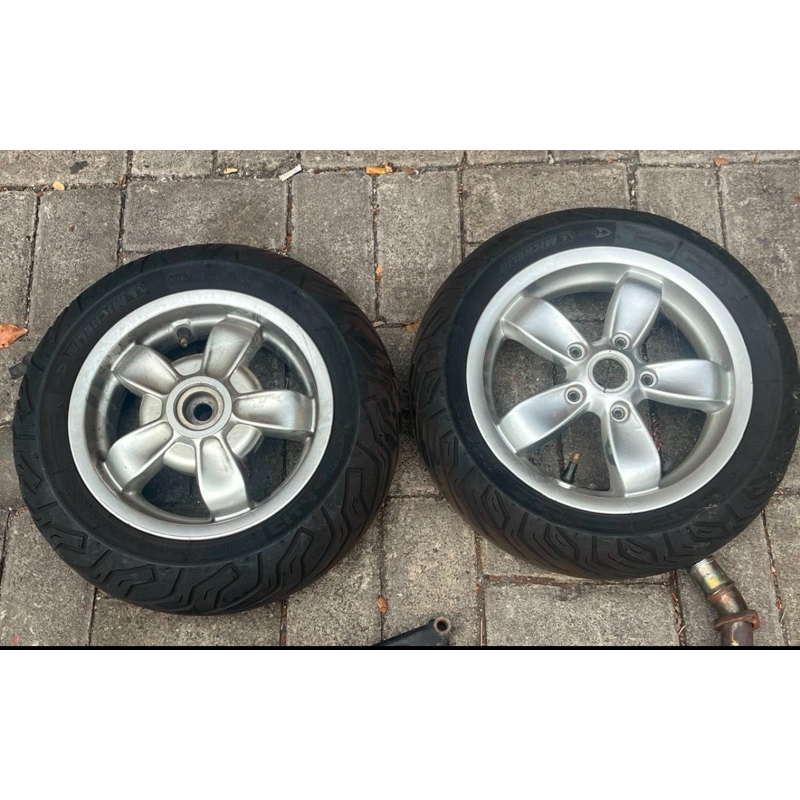 ban depan michelin city grip ring 11 vespa s iget 125