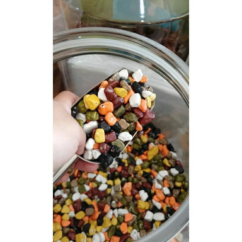 

Coklat Krikil seperempat