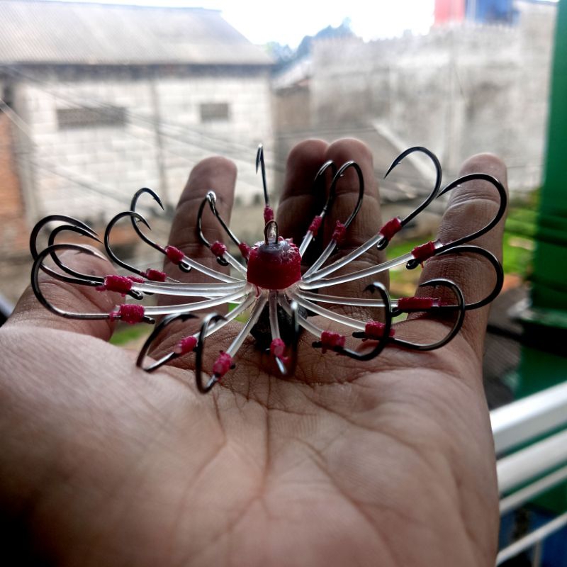 Garong Setan 18 Mata Kail