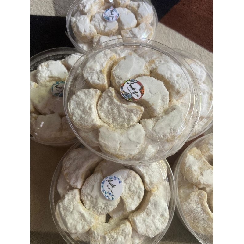 

PUTRI SALJU, KUE KACANG HOMEMADE dijamin ngeprol dan lembut