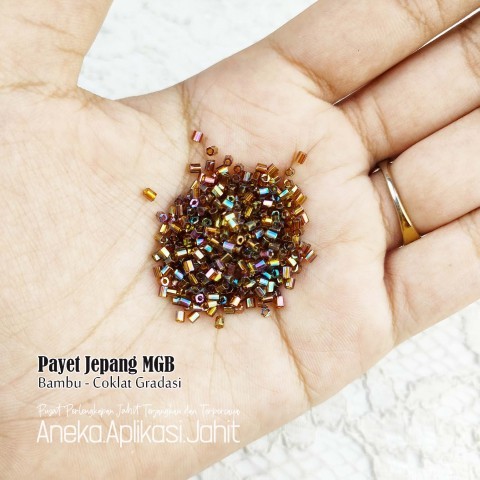 50 GRAM PAYET JEPANG MGB BAMBU PASIR 24R(551) COKLAT GRADASI