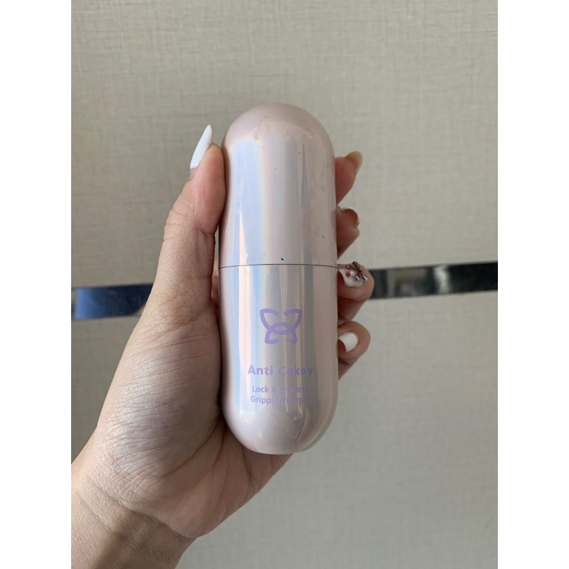 MOTHER OF PEARL PRIMER (PRELOVED)