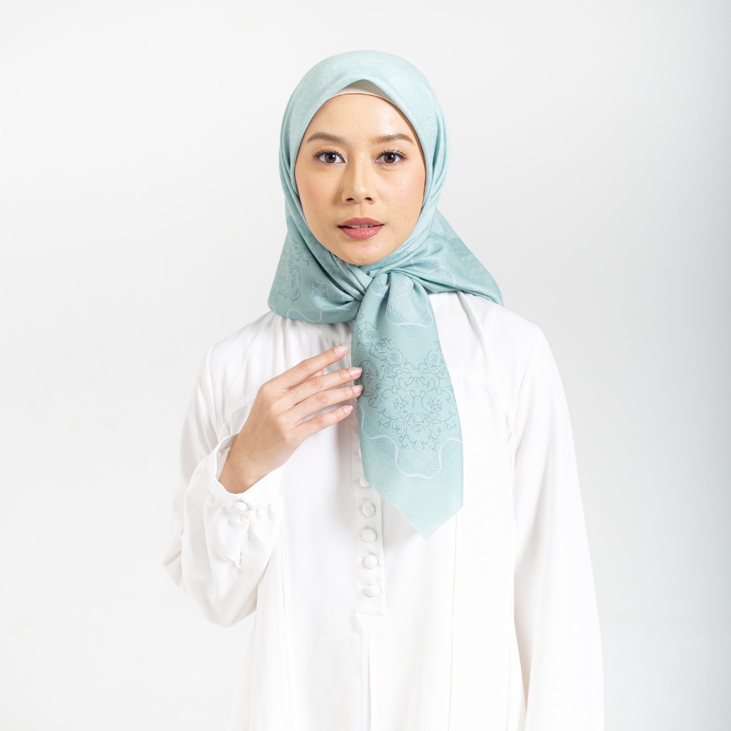ZA - Aurum Scarf - Kerudung Hijab Segi Empat Bahan Voal