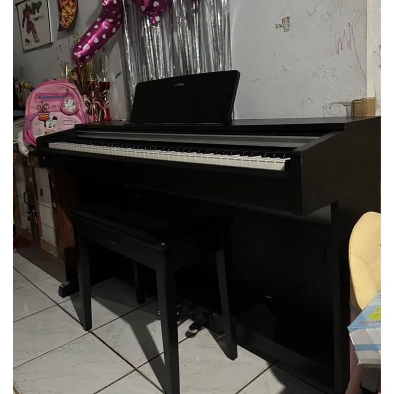 Piano Electric Yamaha Arius YDP 142
