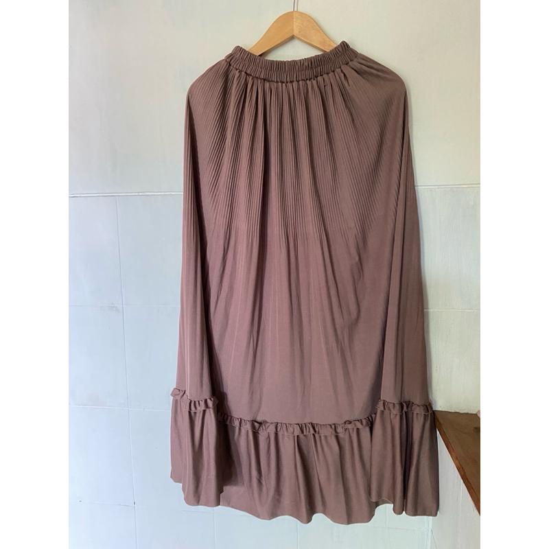 Rok Warna Milo (Preloved)