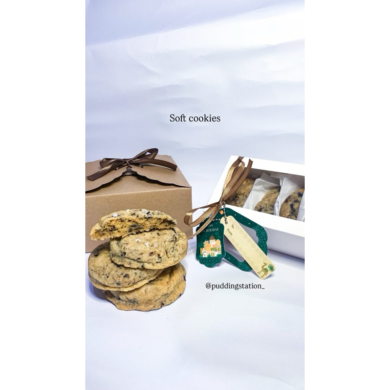 

Soft Cookies Hampers edition
