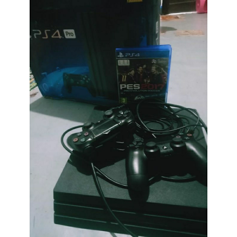 PS4 Slim Hen