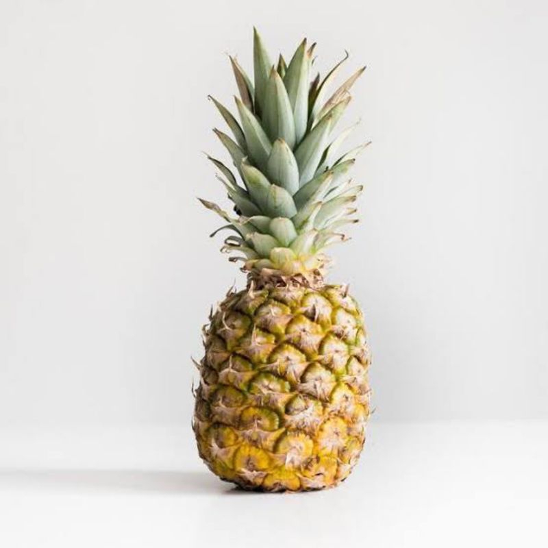 

Buah Nanas Segar