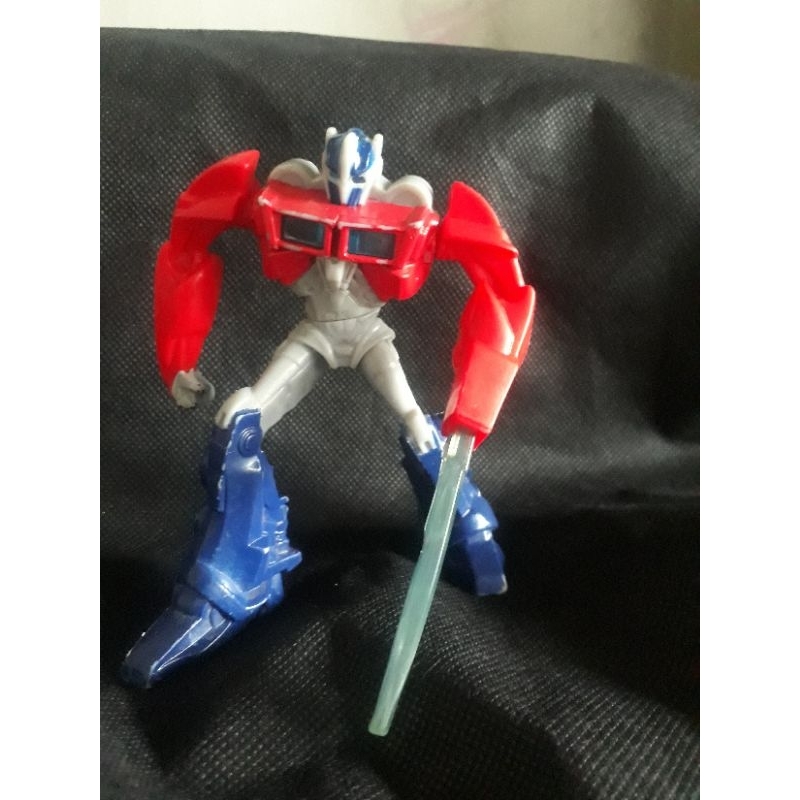 Mainan Robot Transformer Optimus Prime