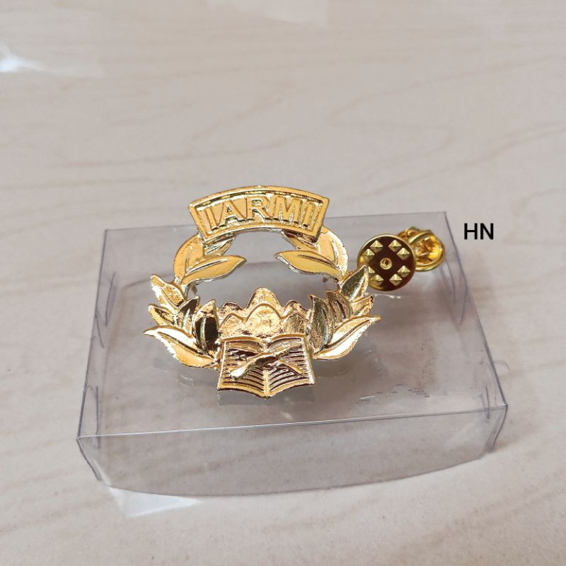 PIN IARMI MENWA LOGAM