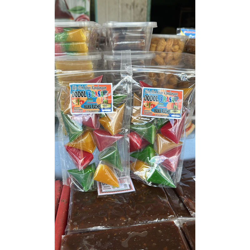 

Dodol warna warni piramid