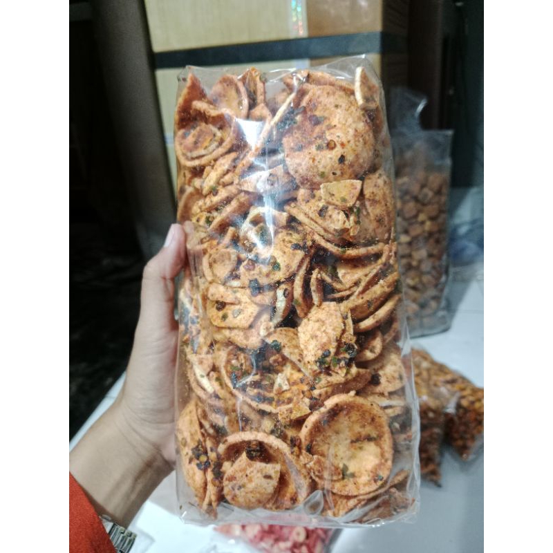 

basreng pedas dan ori