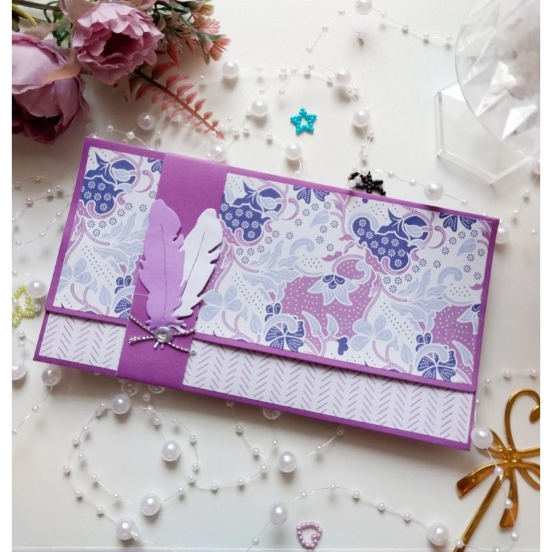 

Amplop uang Batik Ungu Bulu handmade 1pcs die cut gift lebaran angpau wedding
